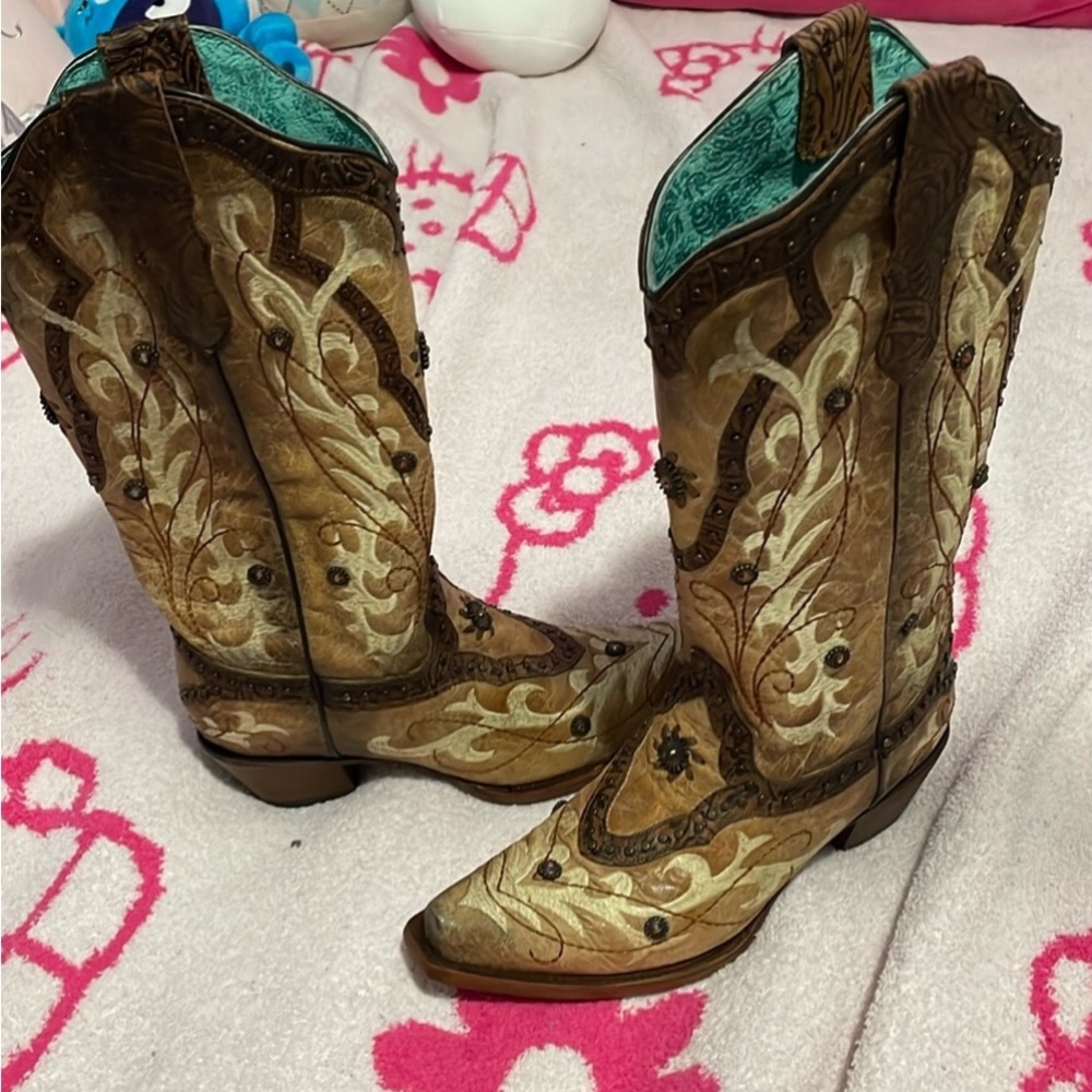 Corral Brown and Cream Heeled Boots